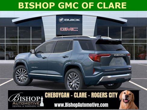 New 2026 GMC Terrain Denali w/ LPO, Floor Liner Package image 5