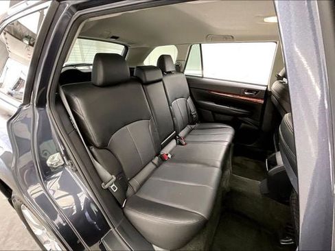 Used 2012 Subaru Outback 2.5i Limited w/ Moonroof Pkg AWD/4WD image 19