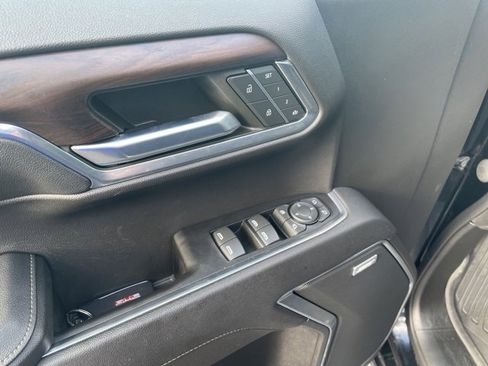 Used 2023 GMC Sierra 1500 SLT image 15