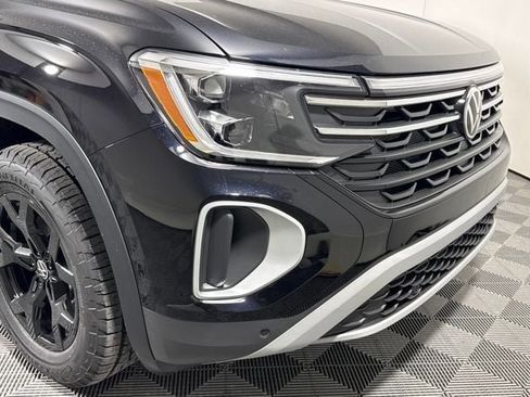 New 2026 Volkswagen Atlas Peak Edition AWD/4WD image 12