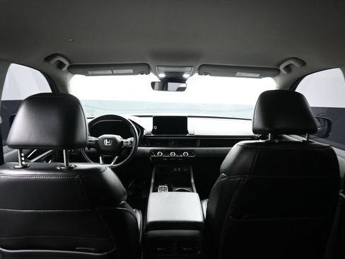 Used 2023 Honda Pilot EX-L image 45