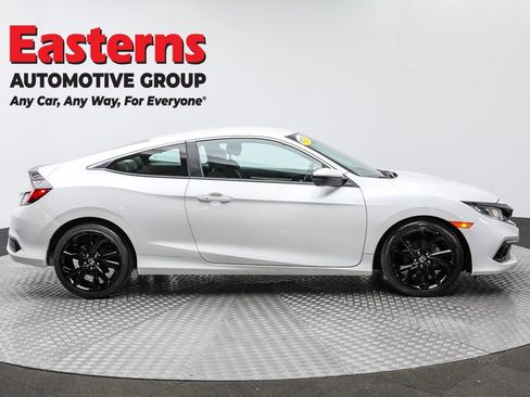 Used 2019 Honda Civic Sport image 4