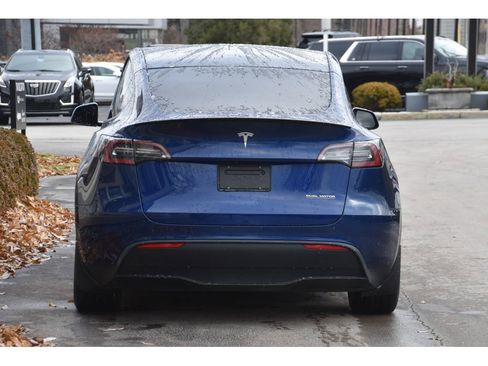 Used 2020 Tesla Model Y Performance image 5