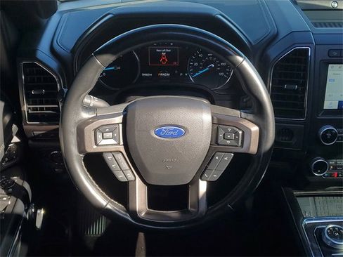 Used 2021 Ford Expedition Limited image 14