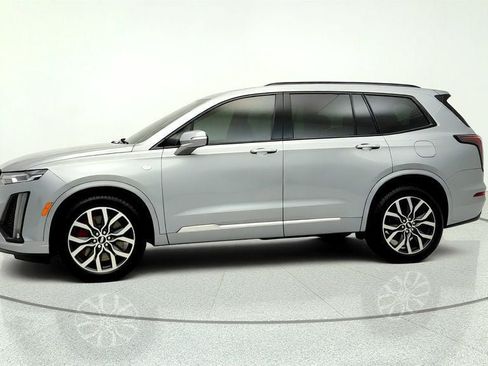 Used 2024 Cadillac XT6 Sport w/ Technology Package AWD/4WD image 8