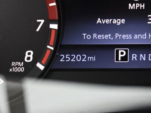 Used 2024 Nissan Frontier PRO-4X w/ Technology Package image 22