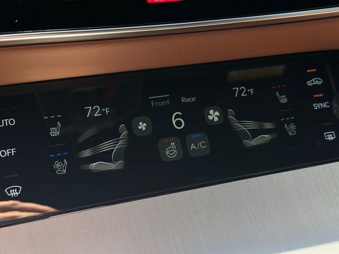 New 2026 Genesis GV70 2.5T Advanced image 35