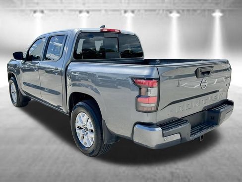 Certified 2023 Nissan Frontier SV w/ SV Convenience Package RWD image 9