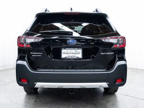 Used 2025 Subaru Outback Limited w/ Popular Package #2 AWD/4WD image 5
