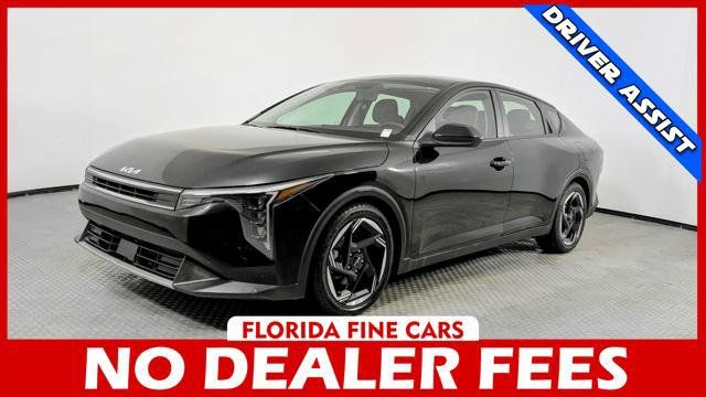 Used 2025 Kia K4 EX FWD image 1