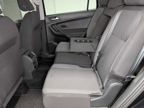 Used 2018 Volkswagen Tiguan S w/ 3rd Row Seat Package image 21