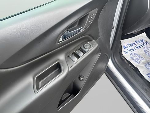Used 2022 Chevrolet Equinox LT image 19