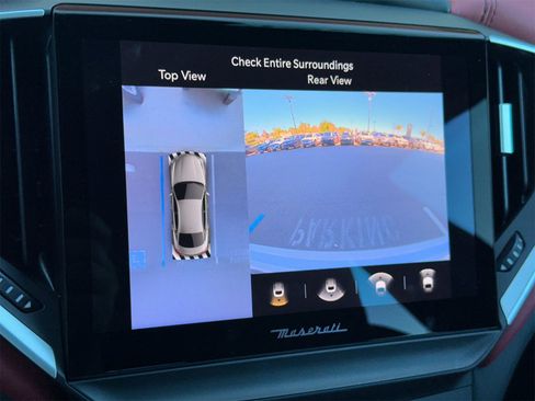 Used 2023 Maserati Ghibli Trofeo image 22