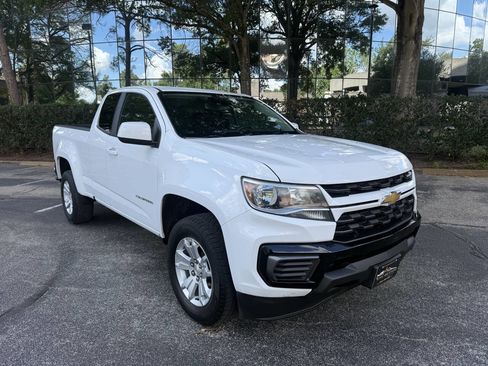 Used 2022 Chevrolet Colorado LT w/ Fleet Safety Package image 9