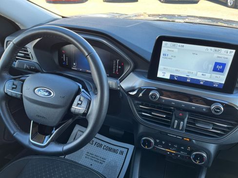 Used 2023 Ford Escape Active image 34