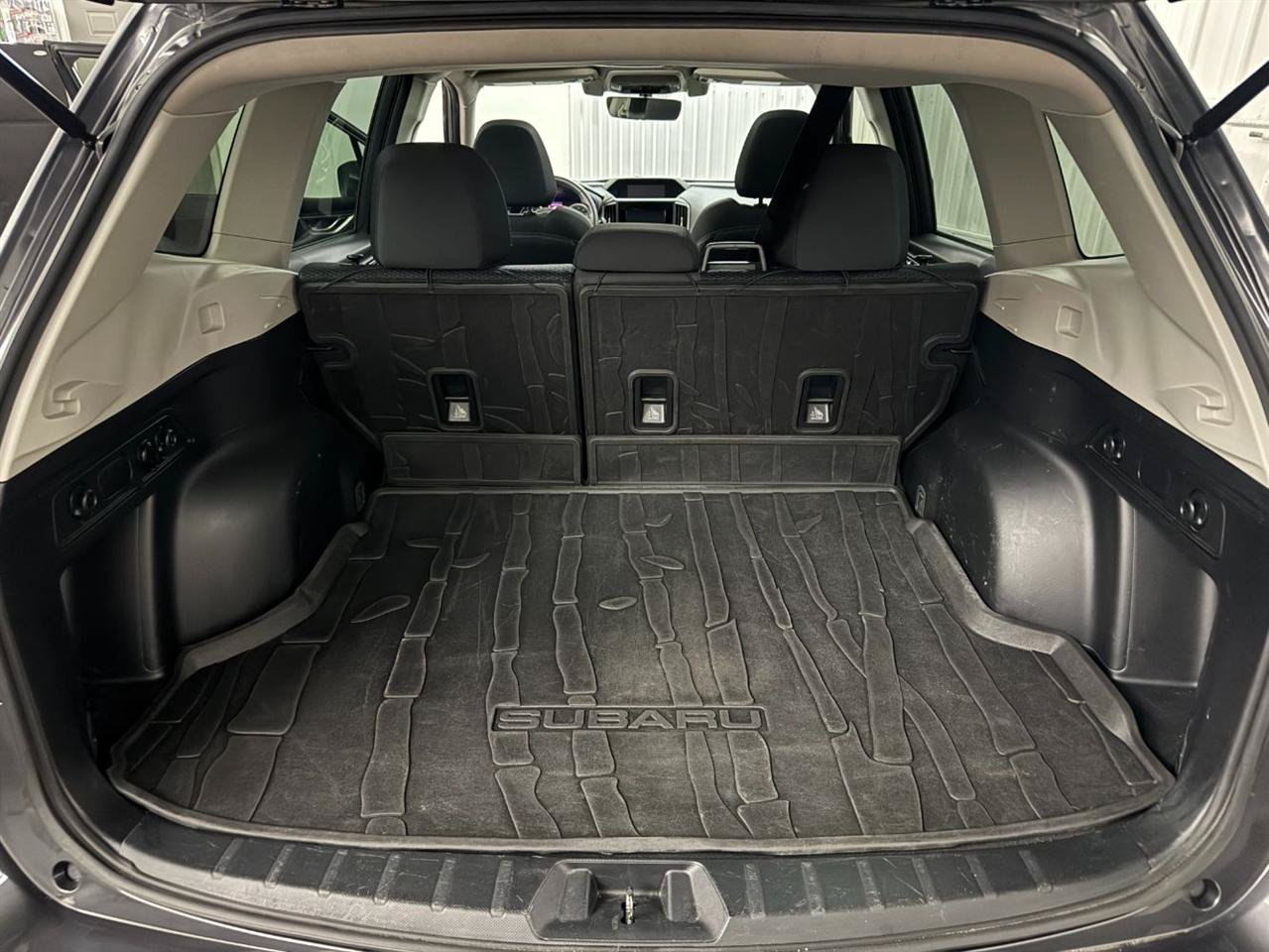 Used 2020 Subaru Forester Premium AWD/4WD image 8