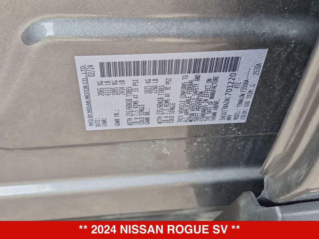 Used 2024 Nissan Rogue SV FWD image 33