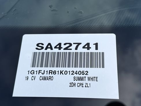 Used 2019 Chevrolet Camaro ZL1 image 35