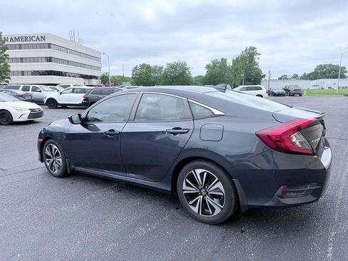 Used 2016 Honda Civic EX-T image 3