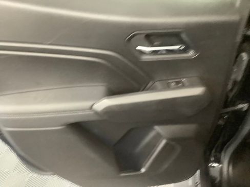Used 2024 GMC Canyon Elevation w/ Convenience Package AWD/4WD image 5