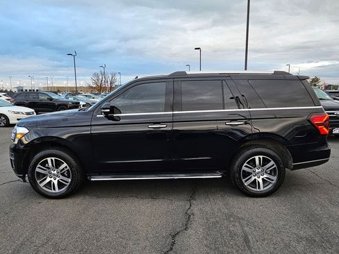 Used 2023 Ford Expedition Limited image 10