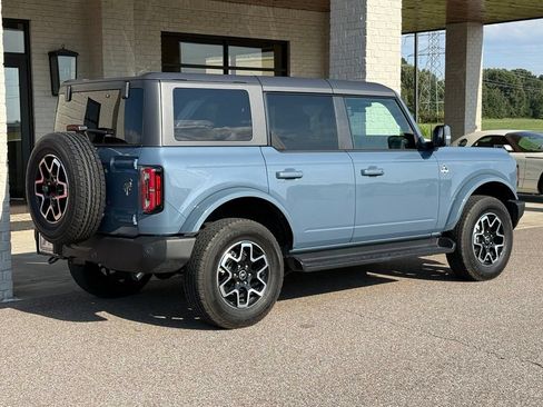 Used 2025 Ford Bronco Outer Banks AWD/4WD image 5