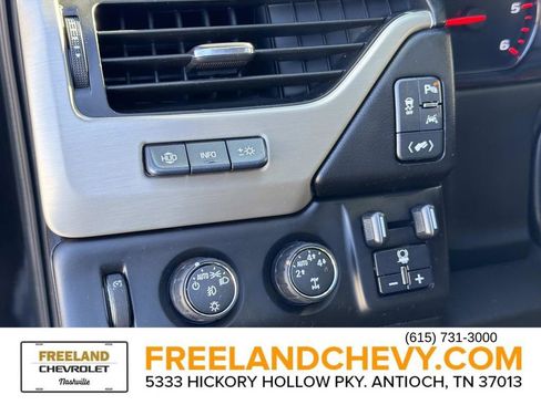 Used 2016 GMC Yukon Denali image 31