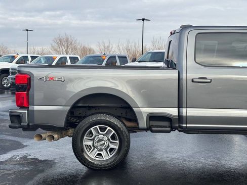 Used 2024 Ford F250 Lariat image 5