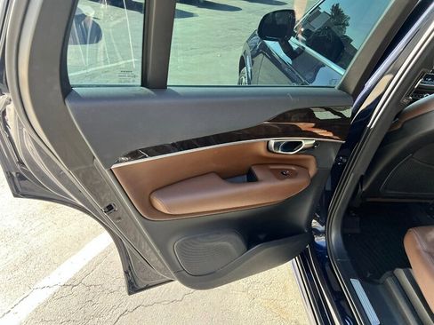 Used 2019 Volvo XC90 T6 Momentum w/ Advanced Package image 24