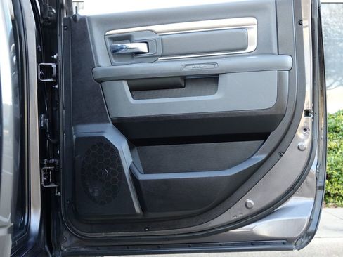 Used 2018 RAM 1500 Big Horn image 39