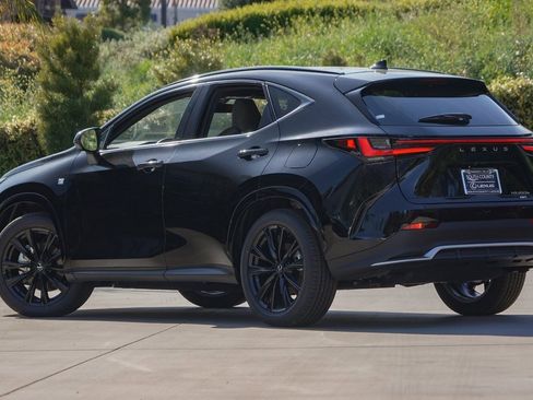 New 2026 Lexus NX 450h+ F Sport image 2