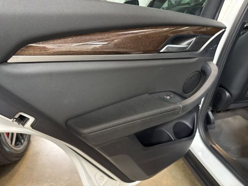 Used 2019 BMW X3 sDrive30i w/ Driving Assistance Package RWD image 18