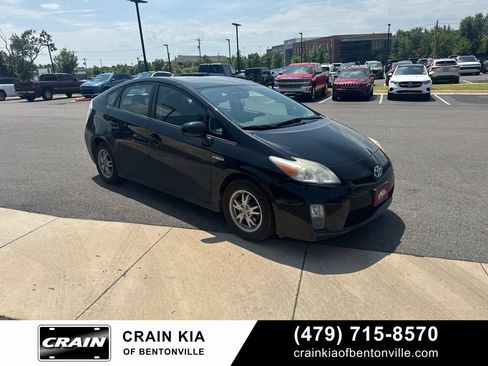 Used 2010 Toyota Prius Four FWD image 3