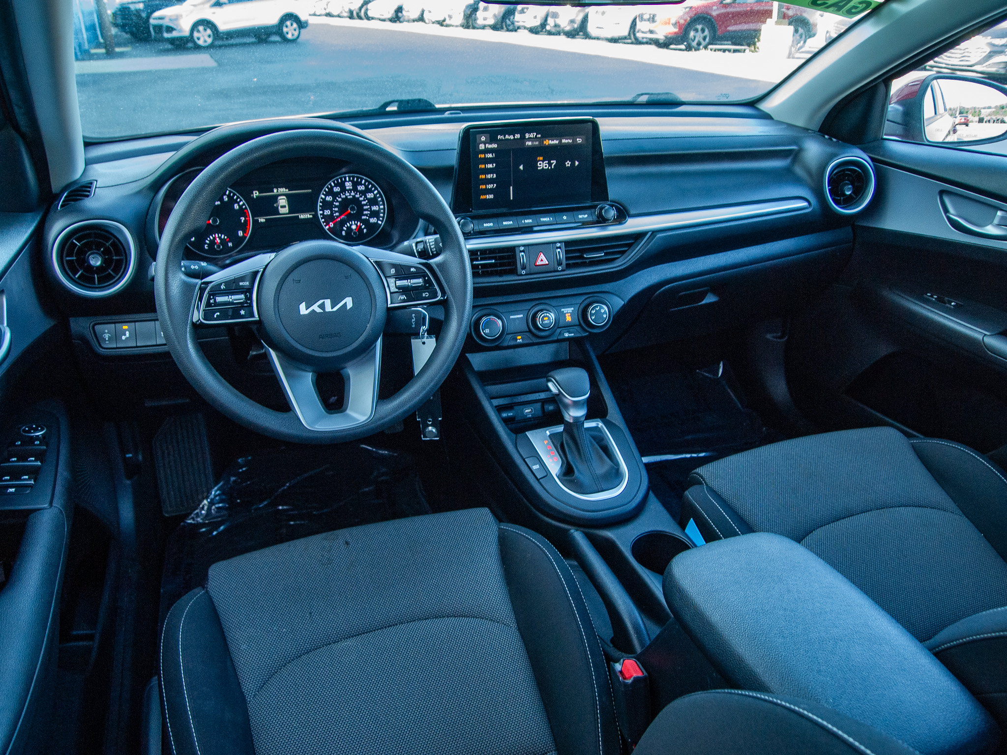 Used 2024 Kia Forte LXS w/ LXS Technology Package FWD image 26