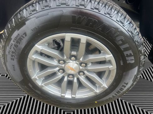 New 2026 Chevrolet Colorado LT w/ LT Convenience Package image 9