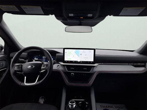 Used 2025 Ford Explorer ST-Line w/ ST-Line Street Pack image 14