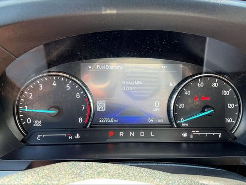 Used 2023 Ford Explorer XLT w/ Equipment Group 202A AWD/4WD image 25