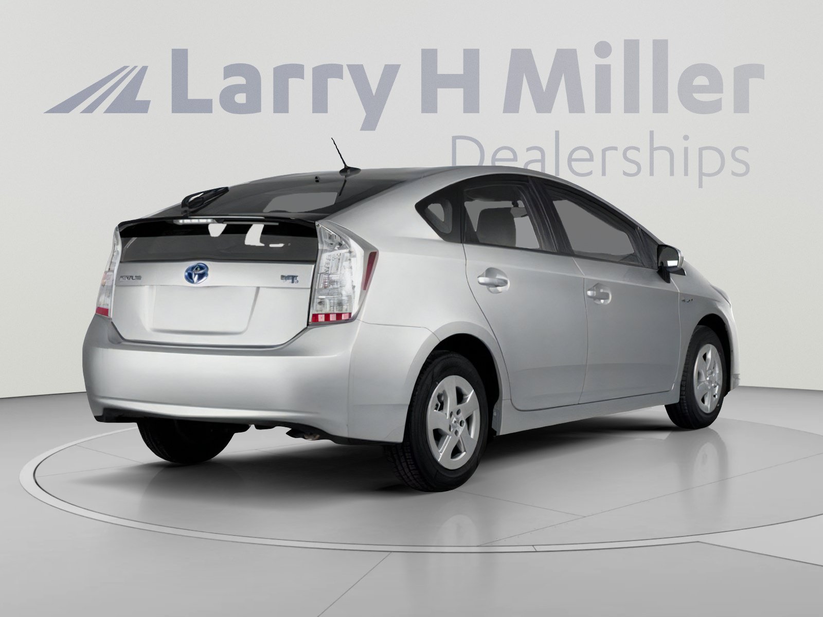 Used 2010 Toyota Prius Two FWD image 2