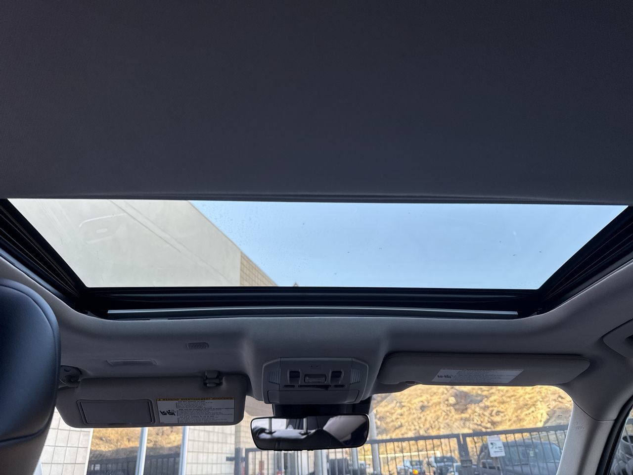 Used 2021 Toyota Highlander Limited AWD/4WD image 19