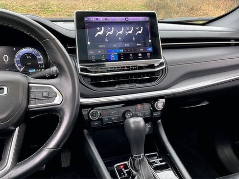 Used 2022 Jeep Compass High Altitude image 9