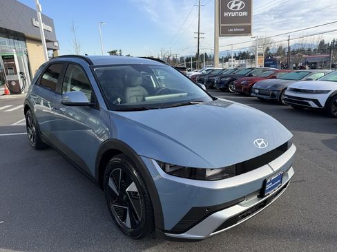 Certified 2025 Hyundai Ioniq 5 SEL image 7