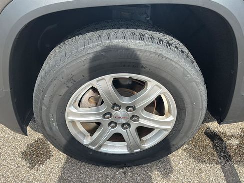 Used 2019 GMC Acadia SLE AWD/4WD image 9