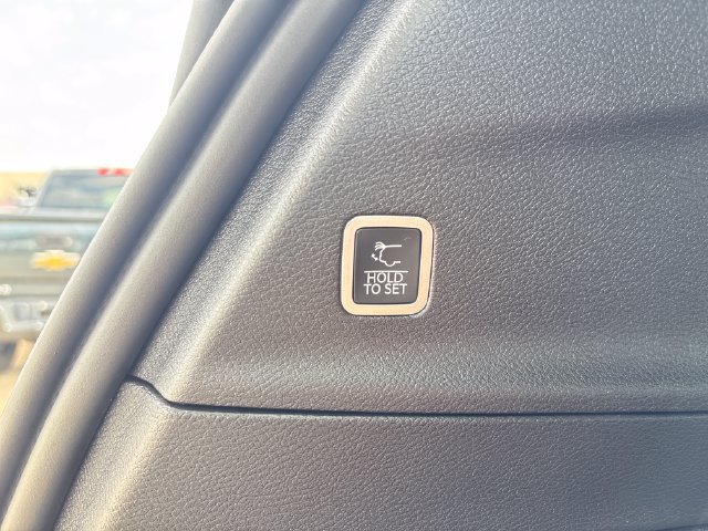 New 2027 Chrysler Pacifica Select AWD/4WD image 23