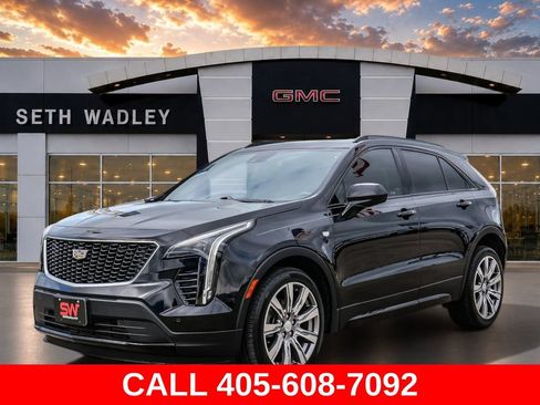 Used 2020 Cadillac XT4 Sport w/ Driver Awareness Package FWD image 3