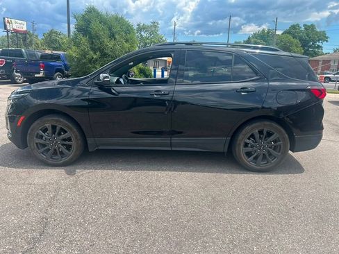 Used 2023 Chevrolet Equinox RS FWD image 8