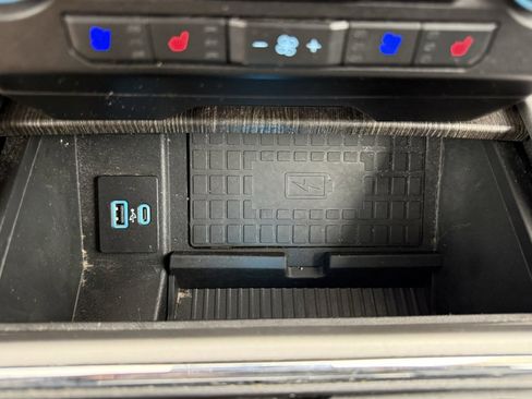 Used 2021 Ford F250 Lariat w/ Lariat Ultimate Package image 31