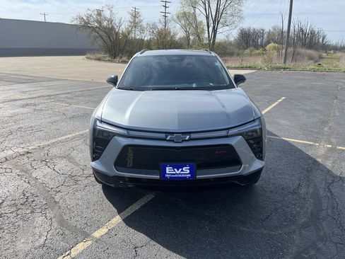 Used 2025 Chevrolet Blazer EV RS image 2