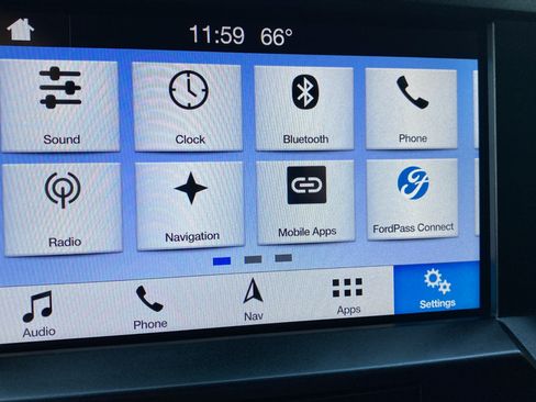Used 2019 Ford F150 XLT w/ Equipment Group 302A Luxury AWD/4WD image 19