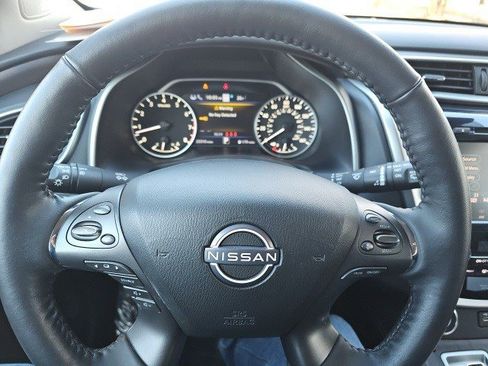 Used 2023 Nissan Murano Platinum w/ Cargo Package image 21