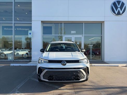 New 2026 Volkswagen Taos S FWD image 2